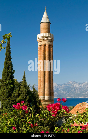 (Gerillt) Yivli Minarett Antalya Türkei Stockfoto