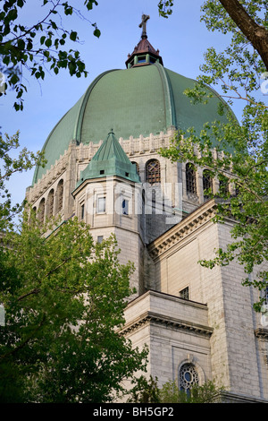 Detail der Seitenfassade der St.-Josephs Oratorium auf Mont-Royal, Montreal Kanada. Stockfoto