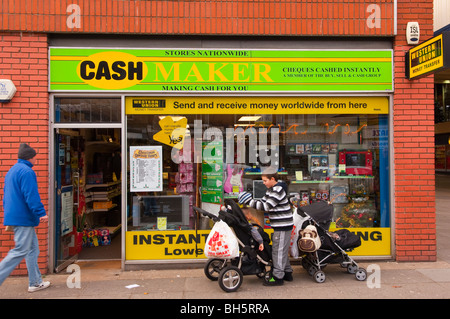 Cash-Maker-Cash-Konverter-Shop speichern in Norwich, Norfolk, England, Großbritannien, Uk Stockfoto