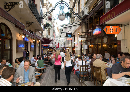 Restaurants im Nevizade Beyoglu-Istanbul-Türkei Stockfoto