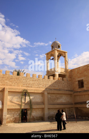 Jordan Valley, griechisch orthodoxe Kloster des Heiligen Johannes in Qasr al Yahud Stockfoto