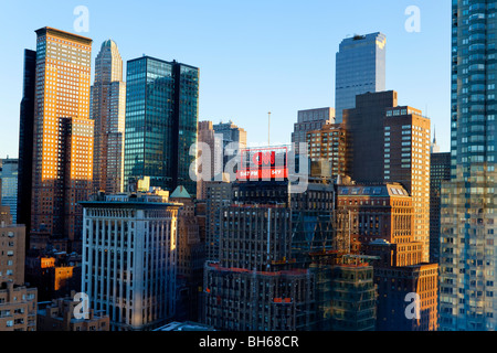 USA, New York City, Manhattan, Gebäude entlang South Central Park in Uptown Manhattan Stockfoto