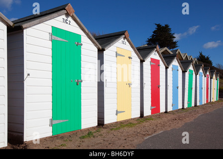 Strandhütten, Exmouth Strandpromenade, Exmouth, Devon UK Stockfoto