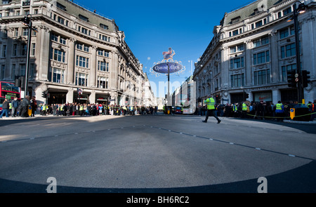 Die neue X-Fußgängerüberweg in Oxford Circus, London Stockfoto