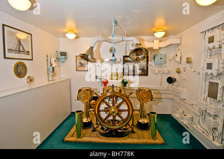 Rekonstruktion der Royal Yacht Britannia Steuerhaus im Besucherzentrum in Leith Edinburgh SCO 5951 Stockfoto