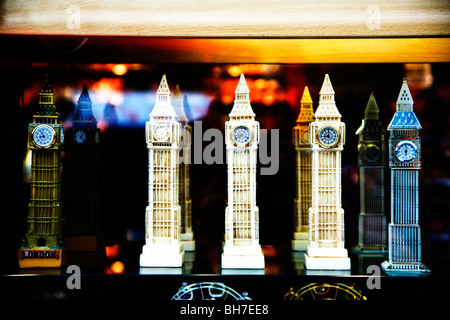 Big Ben gaben, Oxford Street-Schaufenster Stockfoto