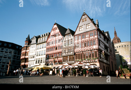 5. August 2009 - mittelalterlichen Deutschland - Römerberg (Samstagsberg) Ostzeile in der deutschen Stadt Frankfurt. Stockfoto