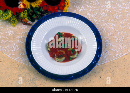 Tagine de boulettes de poisson, Eintopf mit Fisch Kugeln, die französische Küche, Restaurant, Französisch Essen und Trinken, Französisch Essen, Essen und Trinken, Frankreich Stockfoto