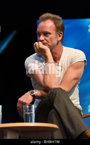 Rock star Sting abgebildet bei Hay Festival 2009 Hay on Wye Powys Wales UK Stockfoto