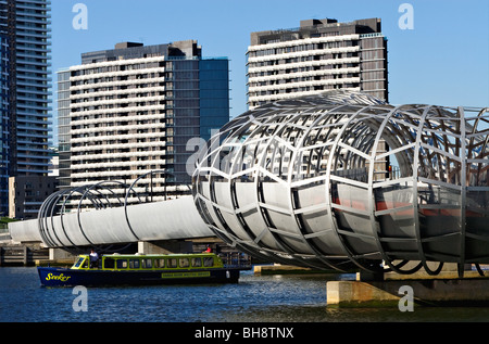 Melbourne-Brücken / der Webb Brücke in Melbourne Docklands / Melbourne Victoria Australien. Stockfoto