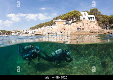 Tauchen in Tamariu, Costa Brava, Mittelmeer, Spanien Stockfoto