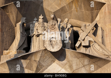 Leidenschaft-Fassade der Kathedrale La Sagrada Familia des Architekten Antoni Gaudi, Barcelona, Katalonien, Spanien Stockfoto