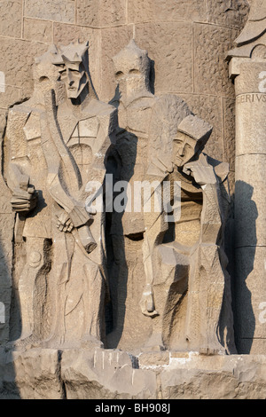 Leidenschaft-Fassade der Kathedrale La Sagrada Familia des Architekten Antoni Gaudi, Barcelona, Katalonien, Spanien Stockfoto