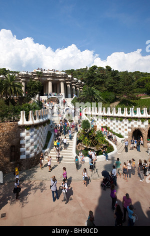 Eingang zum Park Güell von Architekt Antoni Gaudi, Barcelona, Katalonien, Spanien Stockfoto
