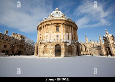 Radcliffe Camera im Winter. Der University of Oxford Stockfoto