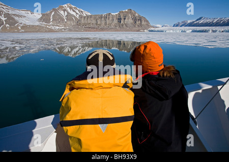 Kreuzfahrt nach Spitzbergen, Tunabreen Gletscher, Sassenfjorden, Svalbard-Archipel, Norwegen Stockfoto