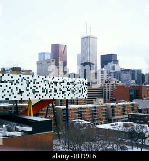 Ontario Hochschule für Kunst und Design in OCAD Erweiterungsbau im Winter von dem britischen Architekten Alsop, Toronto, Ontario, Kanada KATHY DEWITT konzipiert Stockfoto