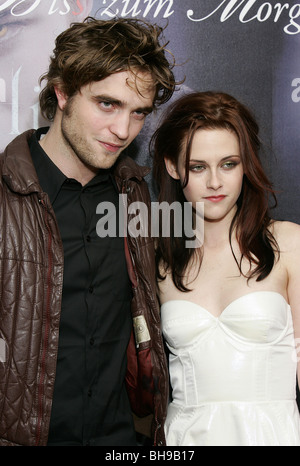 ROBERT PATTINSON KRISTEN STEWART TWILIGHT FAN EVENT MATHAESER Kino München 6. Dezember 2008 Stockfoto