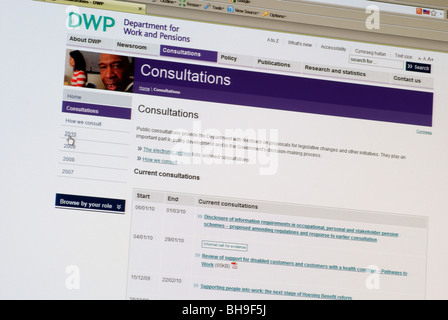Makro-Screenshot des Ministeriums für Arbeit und Renten-Konsultationen Website Stockfoto