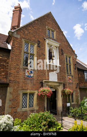 Die Jesus-Krankenhaus Almhouses in Bray, in der Nähe von Maidenhead. Berkshire. VEREINIGTES KÖNIGREICH. (Gegründet im Jahre 1627 von William Goddard.) Stockfoto