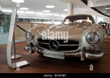 Ein Mercedes-Benz 300SL Flügeltürer Stockfoto
