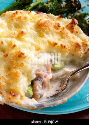 Einzelnen Fisch pie Stockfoto