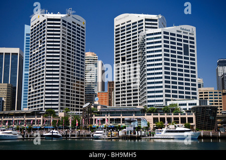 SYDNEY, Australien – CBD-Skyline und Darling Harbour Waterfront in Cockle Bay im Zentrum von Sydney Stockfoto