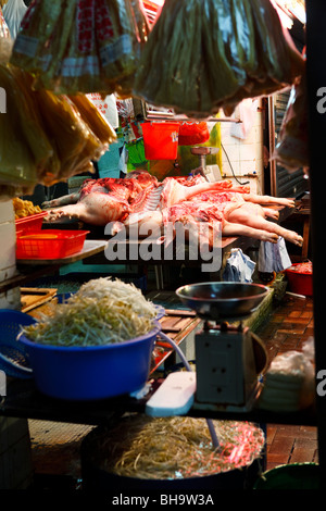 Eine Garküche auf Bowrington Road Strassenmarkt in Hong Kong Stockfoto