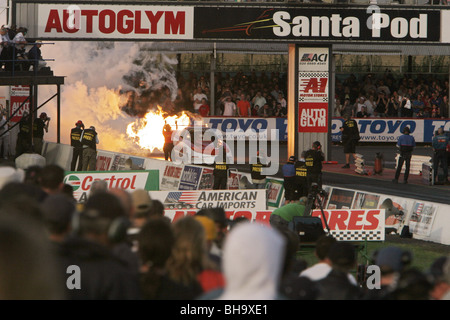 Feuersturm Jet Funny Car angetrieben von Roger Goring in Santa Pod UK Stockfoto