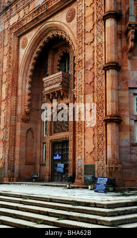 Victoria Museum Chennai TamilNadu Indien Architektur Gebäude bunte Reise Süd Indien Tour Madras Kolonie Kunst Galerie regieren Stockfoto