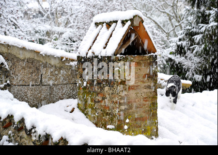 Winter-Schnee-Szene in Parthenay Deux-Sèvres Poitou Charentes Frankreich Stockfoto
