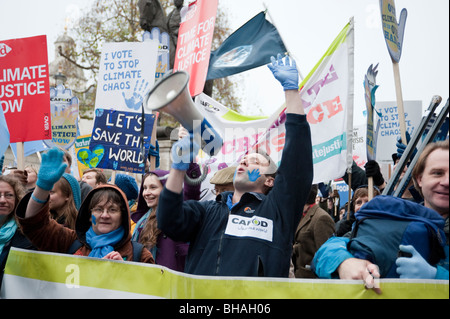 "Die Welle" der größte jemals Demonstration am Klimawandel, London 12.05.09 Stockfoto