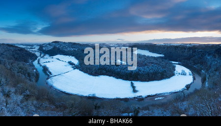 Wye Valley im Winter bei Symonds Yat im Morgengrauen. Herefordshire. England. VEREINIGTES KÖNIGREICH. Stockfoto