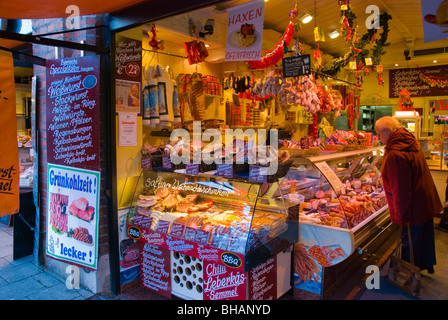 Metzgerei Viktualienmarkt Markt Quadrat Alstadt München Bayern Deutschland Europa Stockfoto