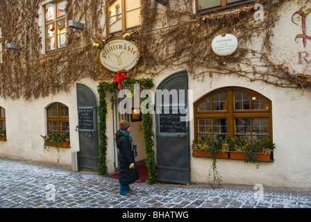 Außen von einem historischen Viertel Restaurant Platzl München Bayern Deutschland Europa Stockfoto