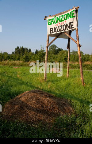 PROTEST GEGEN BEBAUUNG, GRÜNANLAGE, BADEN - WÜRTTEMBERG, STUTTGART, DEUTSCHLAND Stockfoto