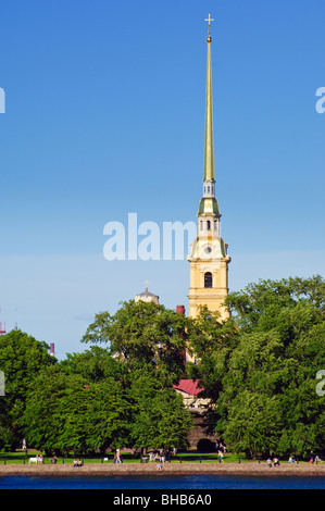 Der Turm der SS Peter & Paul Kathedrale, Bestandteil der Peter und Paul Fortress, St Petersburg, Russland Stockfoto