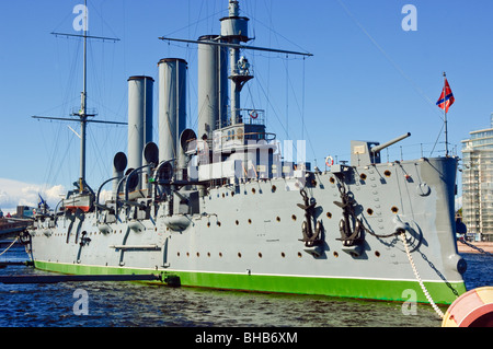 Der Kreuzer Aurora, berühmt für den Schuss die Oktoberrevolution, St Petersburg, Russland ins Leben gerufen Stockfoto