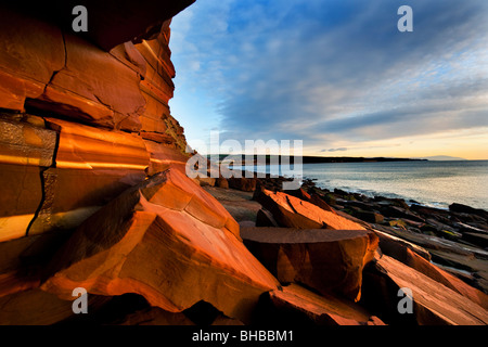 Sandsteinklippen von St. Bees Head, Cumbria Stockfoto