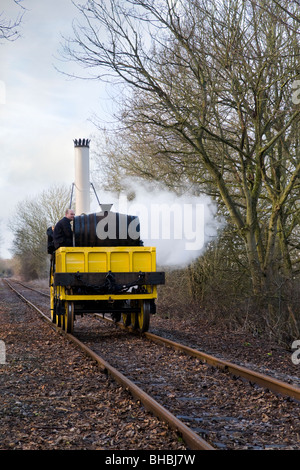 Voll funktionsfähige Replik von Stephensons Rocket getestet auf dem Avon Valley Railway bei Bitton, Bristol South Gloucestershire Stockfoto