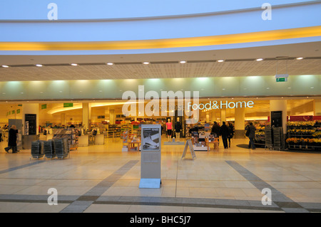 Waitrose Nahrung und Wohnung Supermarkt, Canada Place Einkaufszentrum, Canary Wharf, London E14, Vereinigtes Königreich Stockfoto