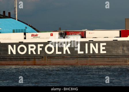 Norfolk Line Fähre Dublin Viking River Mersey Liverpool auf Weg nach Dublin Irland Stockfoto