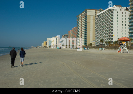 Strand und Meer Hochhaus-Hotels und Eigentumswohnungen in Myrtle Beach, South Carolina, USA Stockfoto