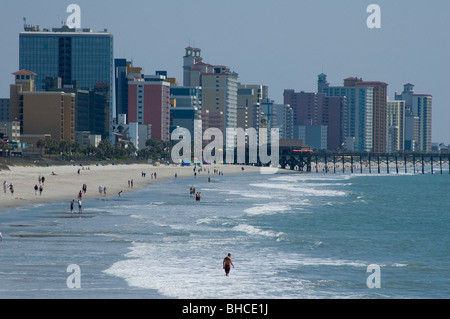 Strand und Meer Hochhaus-Hotels und Eigentumswohnungen in Myrtle Beach, South Carolina, USA Stockfoto