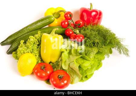 Nahaufnahme von einem Haufen von Gemüse isoliert auf weißem Hintergrund Stockfoto