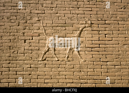 Der Drache des Gottes Marduk, Intarsien auf das Ishtar-Tor, Babylon, Irak 690201 018 Stockfoto