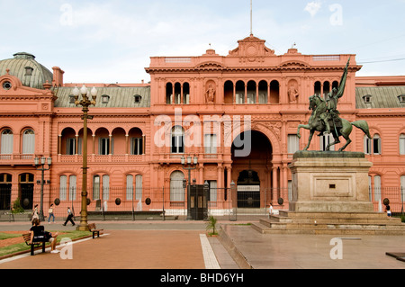 Casa Rosada Buenos Aires Plaza de Mayo Argentinien Balkon Evita Peron Lateinamerika American Stockfoto