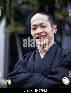 Kommenden Tag des Erwachsenwerden, Seijin keine Hi, Okinawa-Japan. Japanische Urlaub feiern diejenigen, die 20 Jahre alt geworden. Kimonos und Hakama getragen. Stockfoto