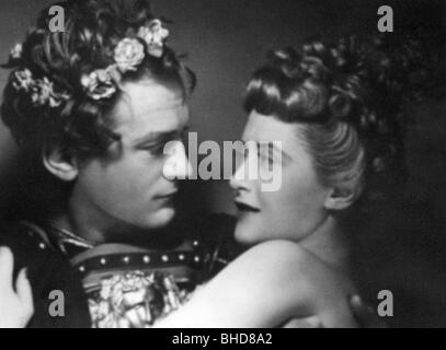 Juergens, Curd, 13.12.15 - 18.6.1982, deutscher Schauspieler, Porträt, mit Susi Nicoletti, im Theaterstück "Theophanes", ca. 40er Jahre, Stockfoto