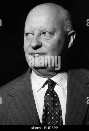 Hindemith, Paul, 16.11.1895 - 28.12.1963, deutscher Komponist, Dirigent, Porträt, Stockfoto